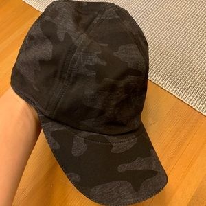 Lululemon baller hat run-camo